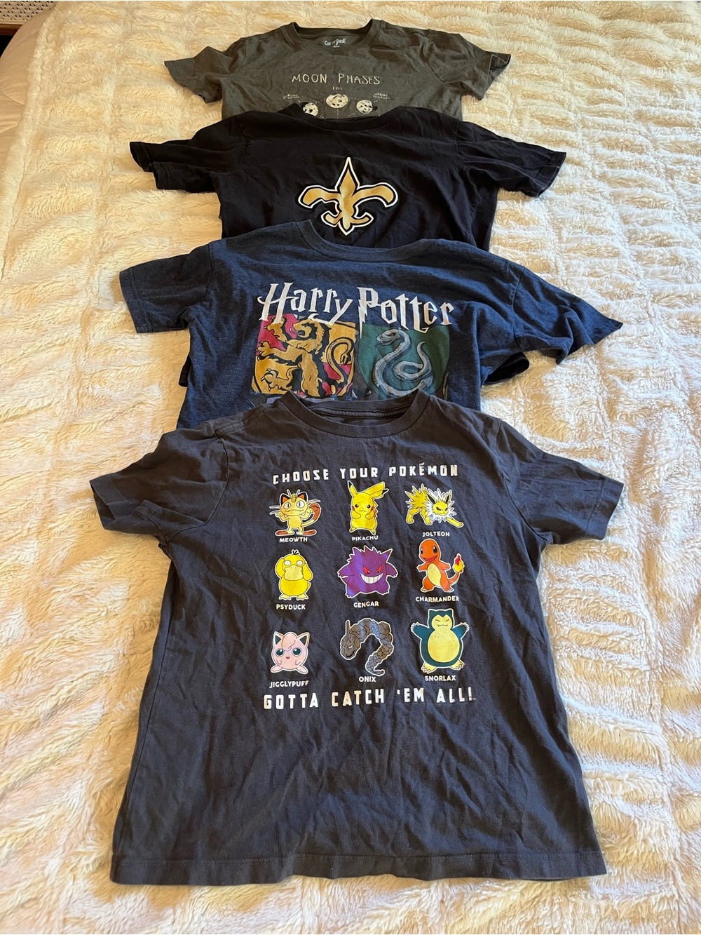 Lot of 4 Boys Medium Graphic T-shirts - Pokemon, Harry Potter, Saints, & Moon